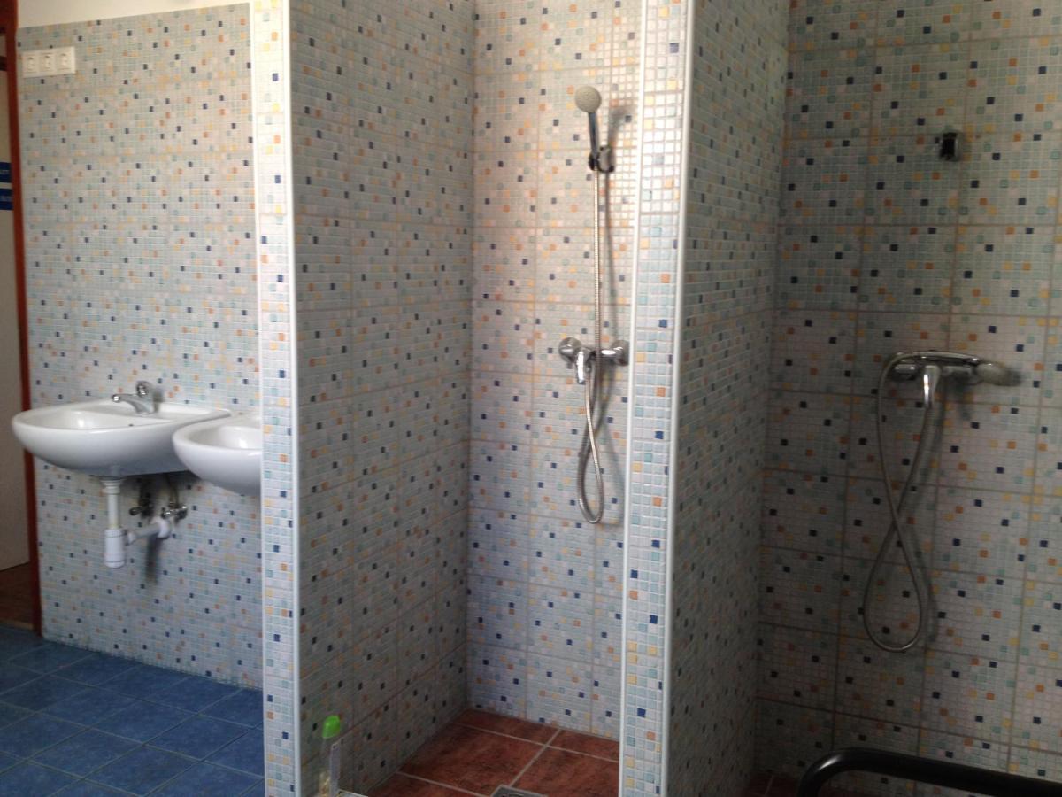 Goencoelhaz Hostel วาค ภายนอก รูปภาพ