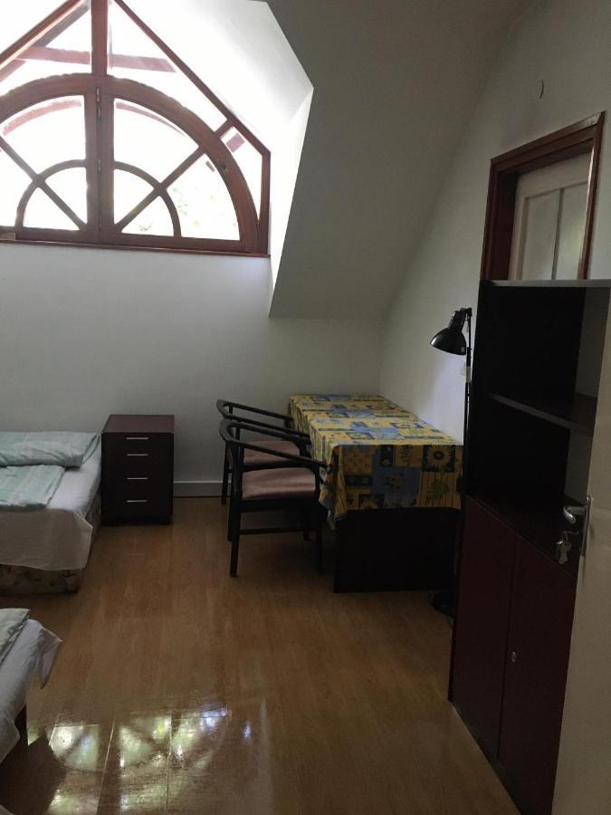 Goencoelhaz Hostel วาค ภายนอก รูปภาพ